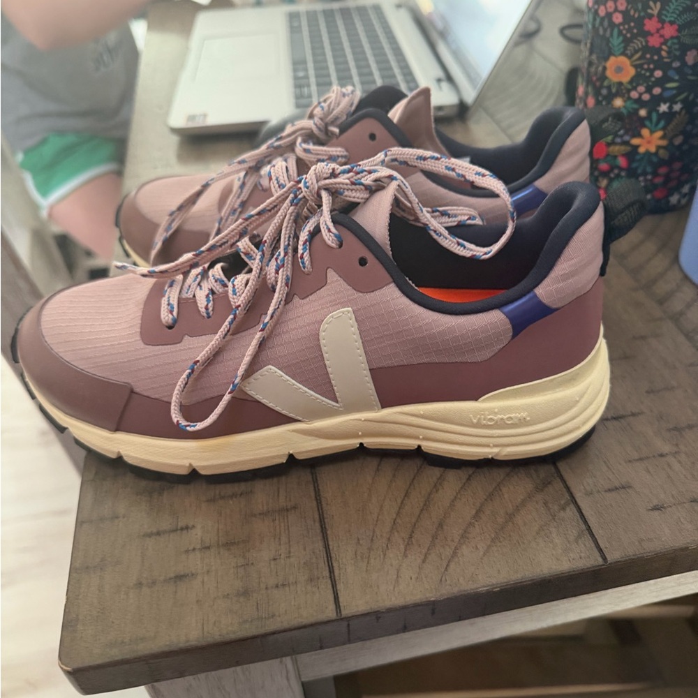 Veja Dekkan Ripstop Women’s 5 running shoes Brand New - Picture 3 of 6